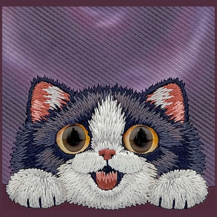 NIMMY чехол BIG EYED LYING CREAM CAT совместимый с MagSafe для IPHONE 18 Pro Max/17 Pro Max фиолетовый