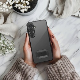 Case for iPhone 16e (SE 4 2025) / 17e Glam black