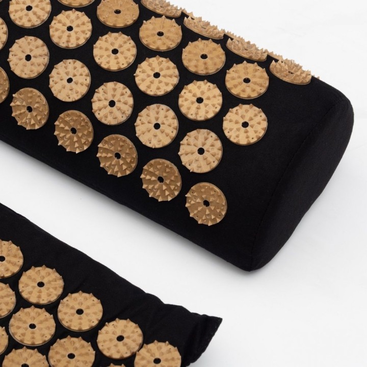 Acupressure mat set with cushion and cover black-gold