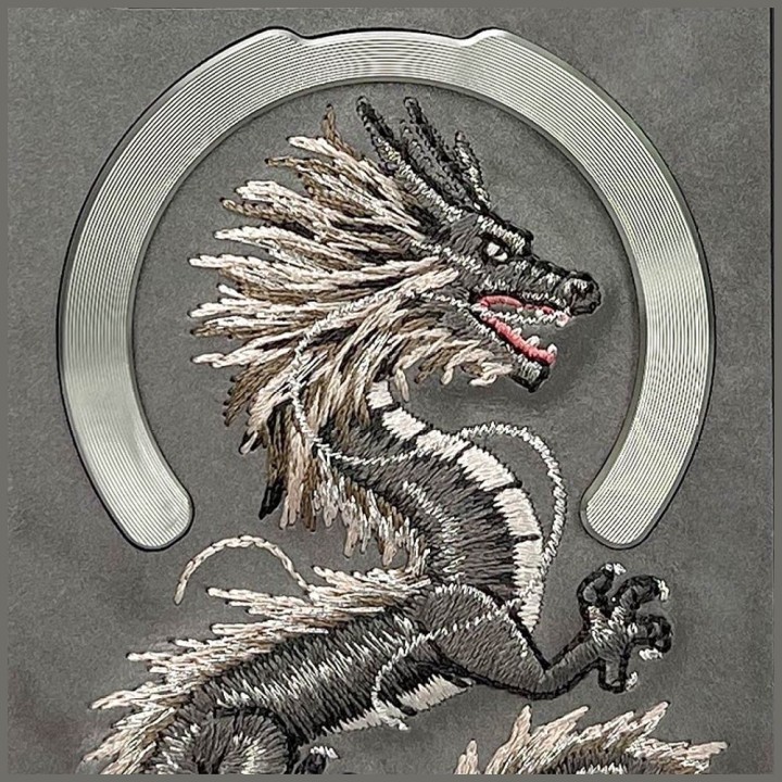 NIMMY чехол DRAGON совместимый с MagSafe для IPHONE 16 Pro Max серый