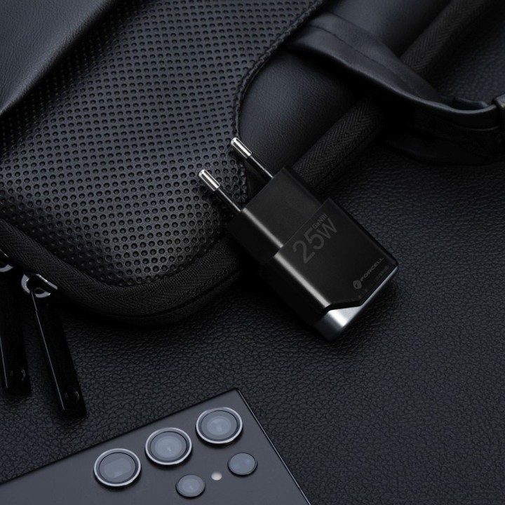 Сетевое зарядное устройство для телефона Forcell F-Energy Ultra Slim GaN III USB C PD QC4.0 3A 25W B125101-E черное