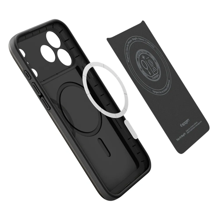 SPIGEN case THIN FIT MAG compatible with MagSafe for IPHONE 17 Pro Max black