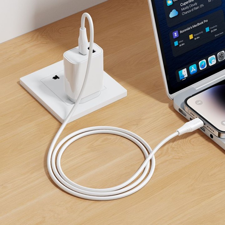 Кабель USB-C – Lightning Hoco 27W силіконовий 1 m X124 білий