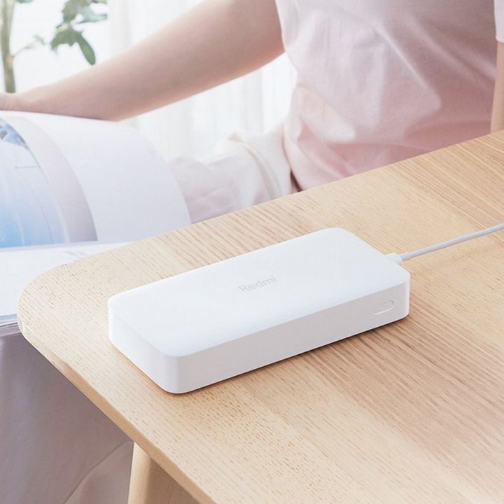 Повербанк Xiaomi VXN4304GL Redmi 18W Fast Charge черный блистер