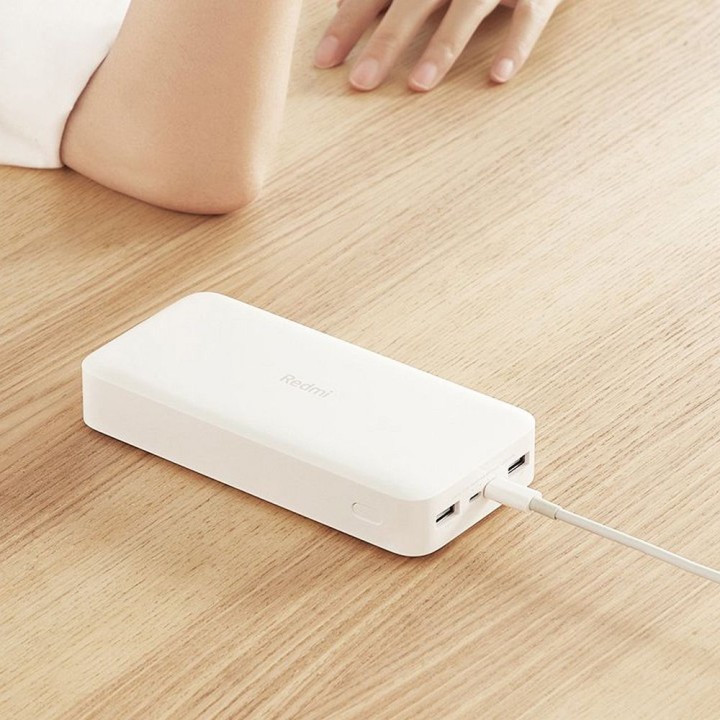 Повербанк Xiaomi VXN4304GL Redmi 18W Fast Charge черный блистер