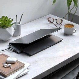 Protective housing Satechi Eco Hardshell for MacBook Pro 16" M1 2021 - M4 2024 ST-MBP16CL transparent