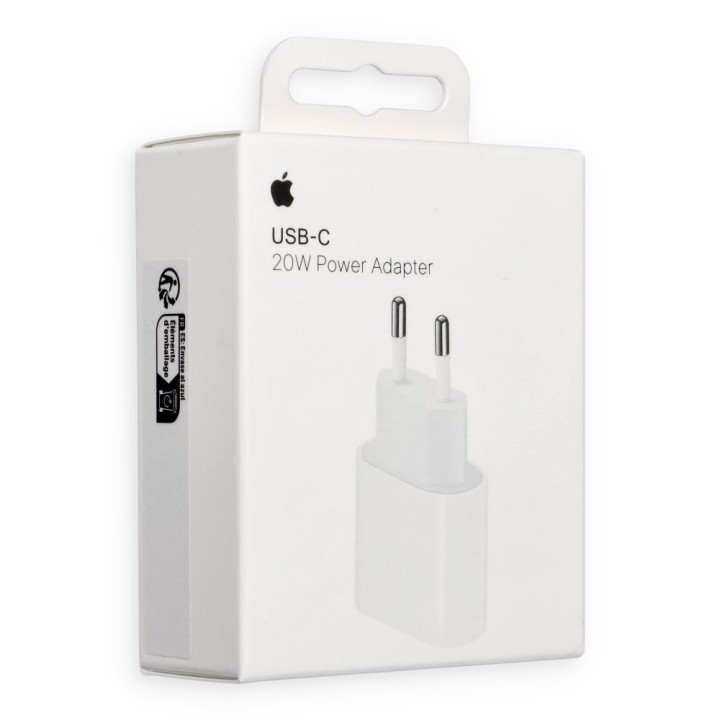 Оригинальное сетевое зарядное устройство Apple MD3J4ZM/A A2347 тип C 20W белое блистер