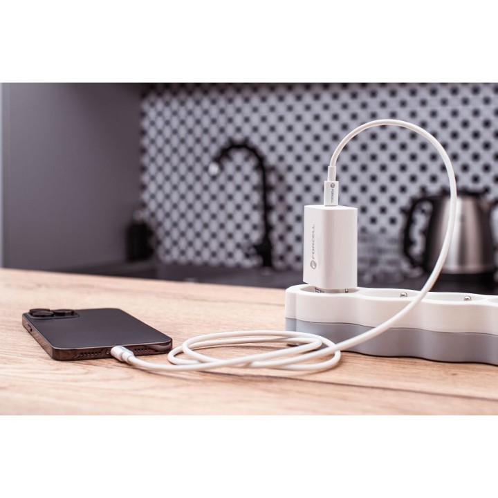 Мережевий зарядний пристрій для телефону Forcell F-Energy USB C QC4.0 PD 3A 20W + кабель USB-C – Lightning TFK-TC-20WPD білий