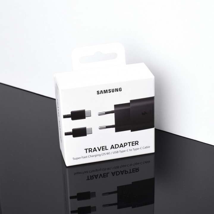 SAMSUNG оригинальная сетевое зарядное устройство Тип C + кабель Тип C для Тип C PD 3A 25W EP-TA800XBEGWW черный блистер