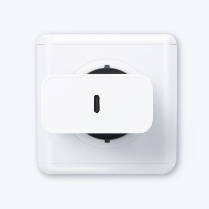 Сетевое зарядное устройство для телефона Forcell F-Energy USB C QC4.0 PD 3A 45W TFK-TC-45WPD белое