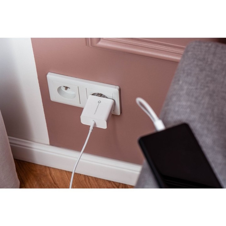 Wall charger for phone Forcell F-Energy USB C QC4.0 PD 3A 45W TFK-TC-45WPD white
