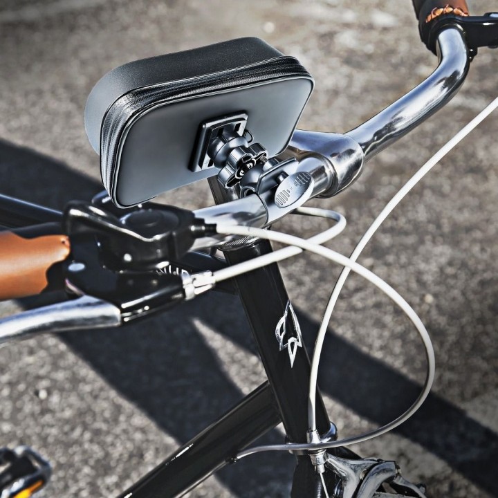 Waterproof zippered bike mount with visor ( 5,5" - 6,3" ) black