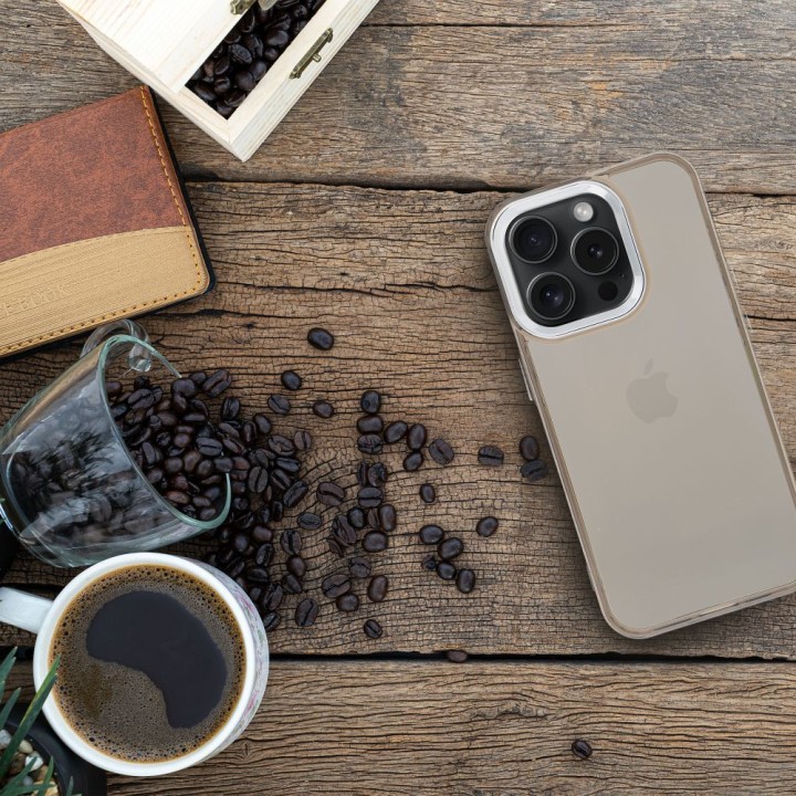 Чехол для iPhone 15 PLUS Pearl черный