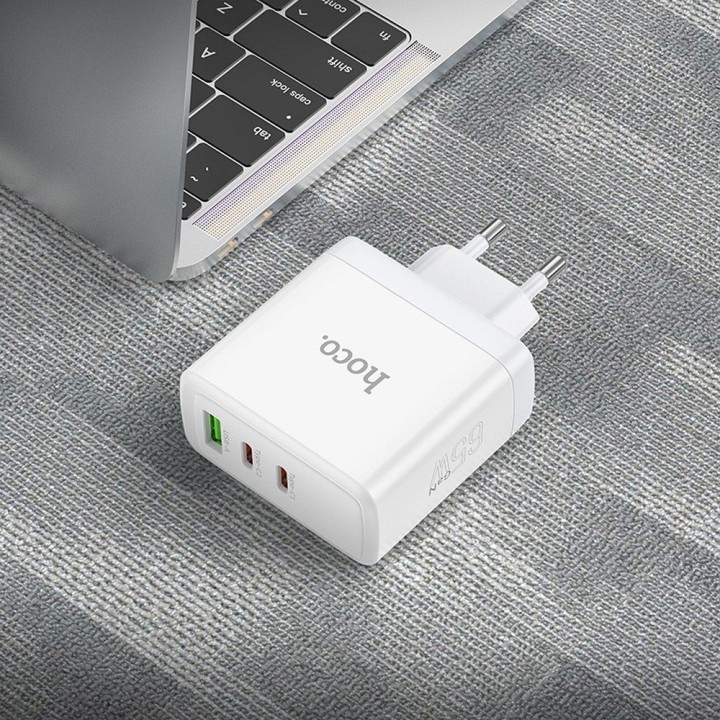 Сетевое зарядное устройство для телефона Hoco 2 x USB C + USB A GaN QC PD 65W N30 белое
