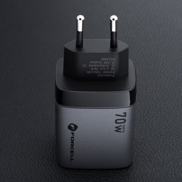 Сетевое зарядное устройство для телефона Forcell F-Energy GaN III 2 x USB C + USB A QC4.0 3,45A PD 70W SAM SFC2.0 с LCD-дисплеем