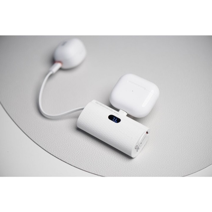 Power bank Forcell F-Energy Power Plug F5K3 PD 20W 5000 mAh with built-in connector USB C white