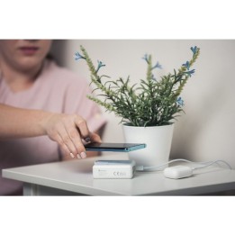 Многофункциональное зарядное устройство Forcell F-Energy 4 в 1 2 x USB A + USB C 15W + повербанк 8000mAh + беспроводная зарядка,
