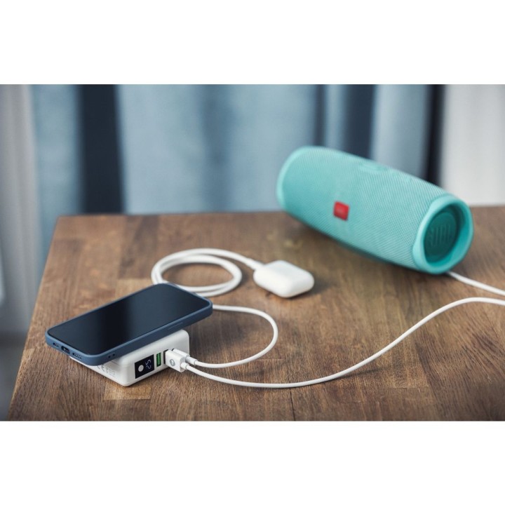 Багатофункціональний зарядний пристрій Forcell F-Energy 4 в 1 2 x USB A + USB C 15W + повербанк 8000mAh + бездротова зарядка, бі