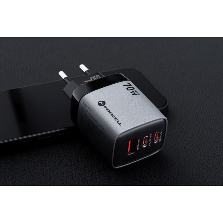 Ładowarka sieciowa do telefonu Forcell F-Energy GaN III 2 x USB C + USB A QC4.0 3,45A PD 70W SAM SFC2.0 z wyświetlaczem LCD VT-3