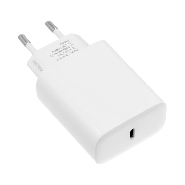 Мережевий зарядний пристрій для телефону Forcell F-Energy USB C QC4.0 PD 3A 25W + кабель USB-C – USB-C TFK-TC-25WPD білий