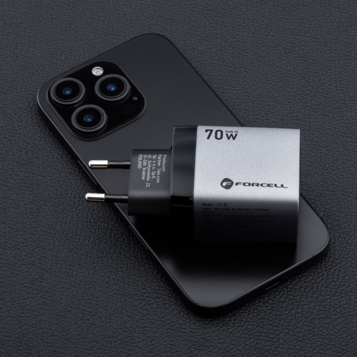 Wall charger for phone Forcell F-Energy GaN III 2 x USB C + USB A QC4.0 3,45A PD 70W SAM SFC2.0 with display LCD VT-3