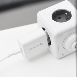 Мережевий зарядний пристрій для телефону Forcell F-Energy USB C QC4.0 PD 3A 25W TFK-TC-25WPD білий