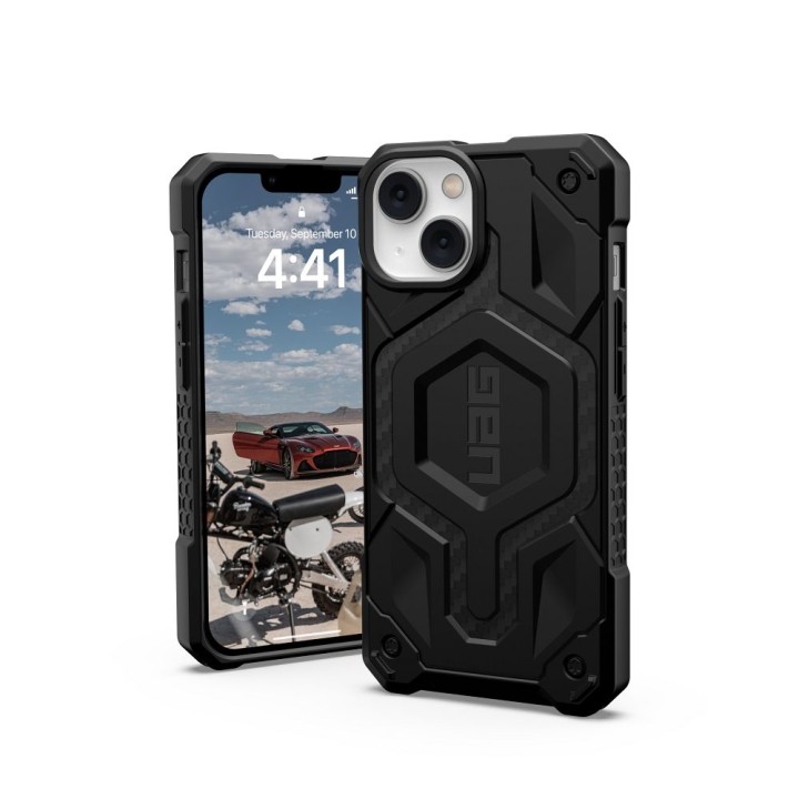UAG Urban Armor Gear case MONARCH compatible with Magsafe for IPHONE 14 Plus carbon fiber