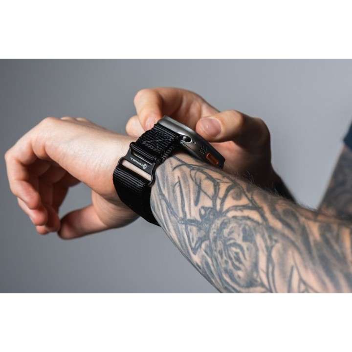 Strap for Apple Watch Forcell F-Design FA05 velcro nylon 42 / 44 / 45 / 49 mm black