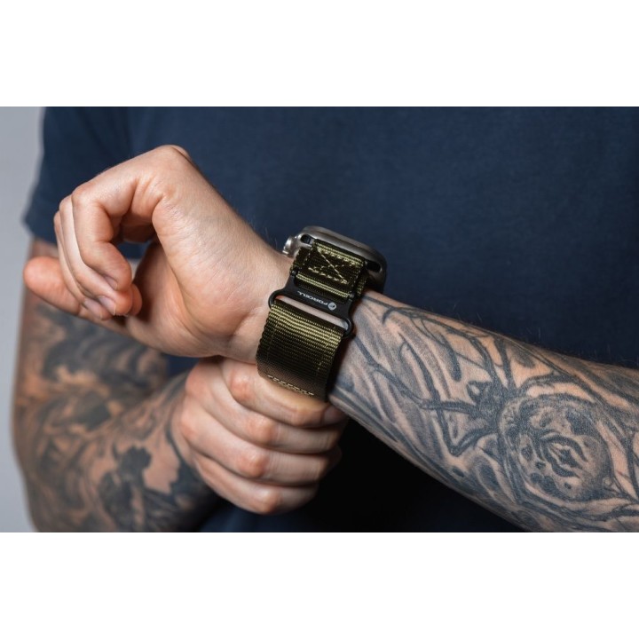 Strap for Apple Watch Forcell F-Design FA05 hook-and-loop, nylon 42 / 44 / 45 / 49 mm green