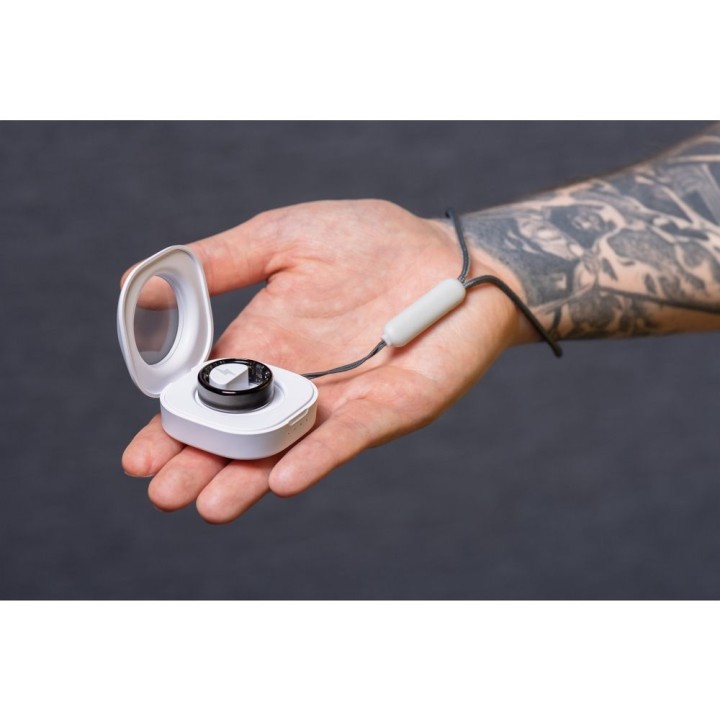 Smart Ring R11M- smart steel ring with charging dock size 8 (18,1mm) black