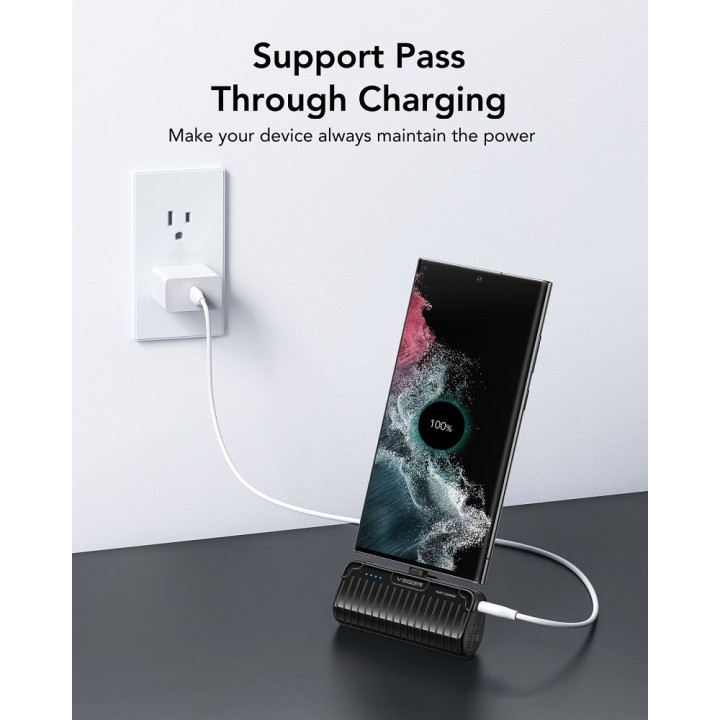 Повербанк Veger PlugOn (W0558) PD QC3.0 3A 20W 5000 mAh со встроенным разъемом тип C черный 0INT