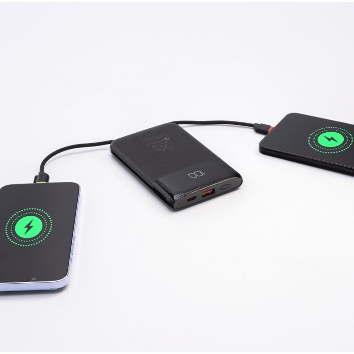 Повербанк Forcell F-Energy Multicharge F10K6 QC PD3.0 3A 22,5W 10000 mAh із вбудованими кабелями USB C та Lightning чорний