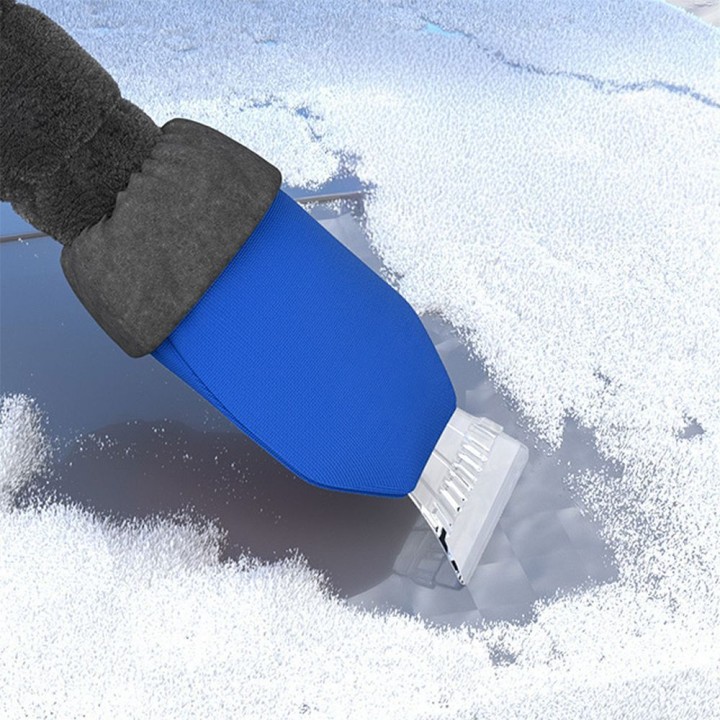 Skrobaczka snow removal car with rękawicą blue