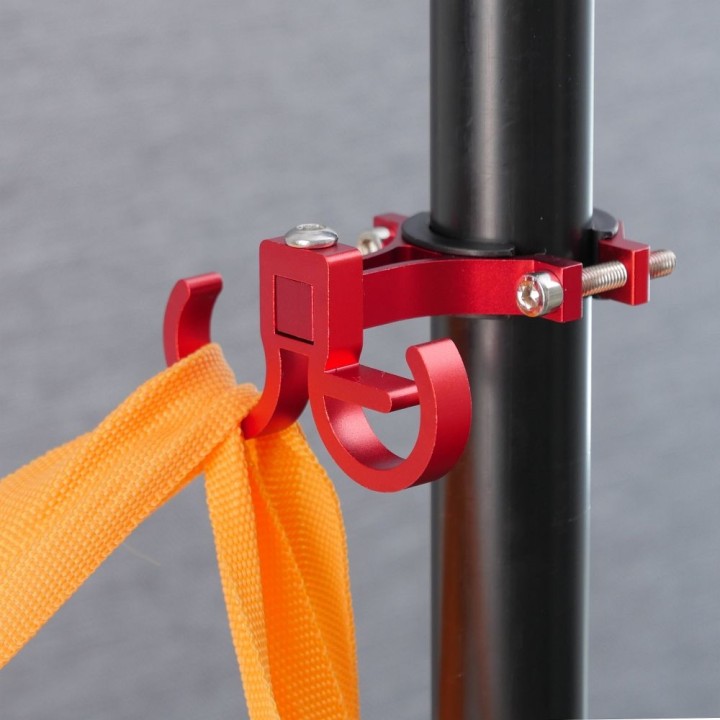 Double aluminium shopping bag hook holder for bicycle / scooter FS366 red