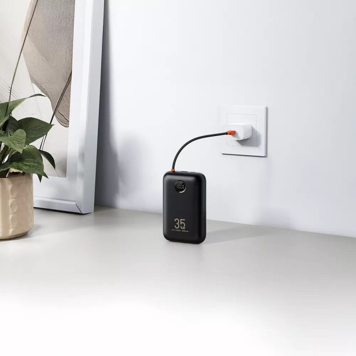Power bank Veger K3 (W3018) PD QC3.0 35W 30000 mAh with built-in cables Type C / Lightning black