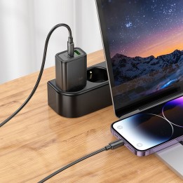 Сетевое зарядное устройство для телефона Hoco USB A + USB C QC3.0 PD 3A 30W + кабель USB-C – Lightning N63 черное