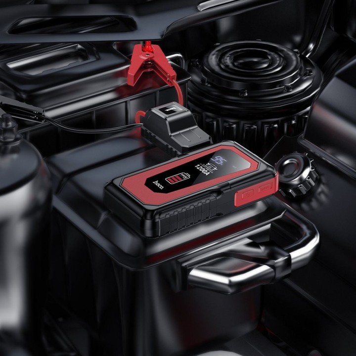 Повербанк Hoco 10000 mAh 2,4A 18W с функцией пуска автомобиля QS3 черный