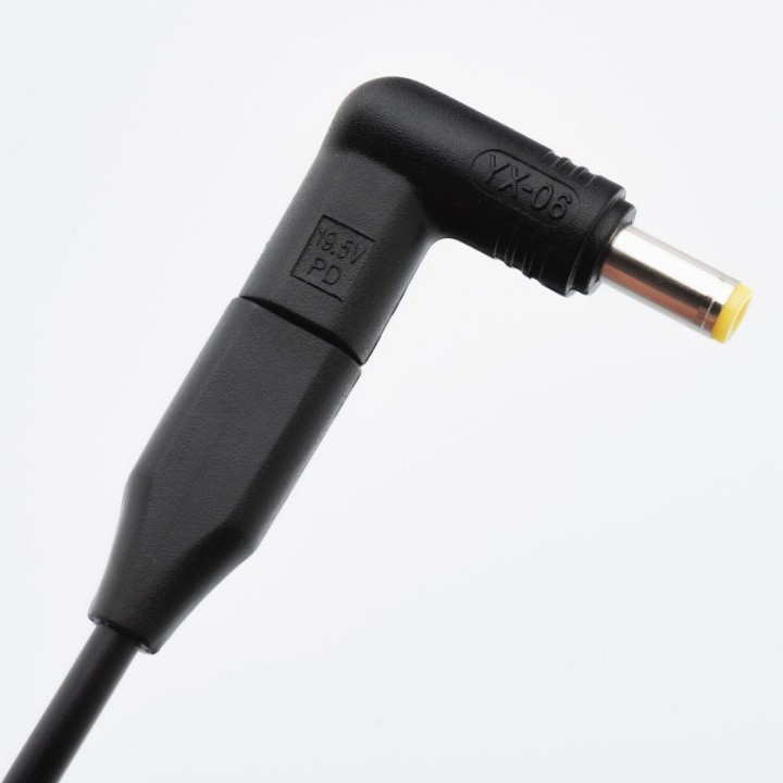 Universal laptop power adapter 65W Forcell F-Energy USB C + 6 tips E856 black