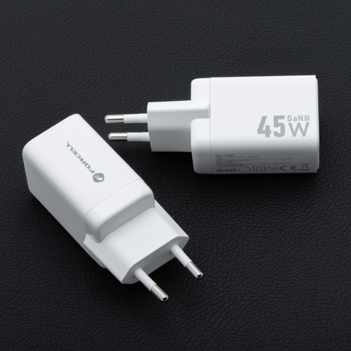 Сетевое зарядное устройство для телефона Forcell F-Energy Mini GaN III 2 x USB C PD QC4.0 45W VT-36B белое
