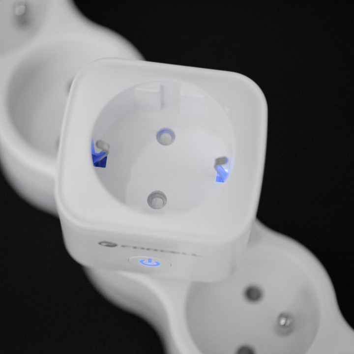 Inteligentne socket 230V Forcell F-Energy EU02 with WiFi, programatorem and wsparciem for Tuya / Amazon Alexa white