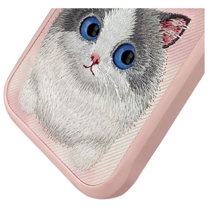 NIMMY чехол BIG EYED PET 2.0 Cat для IPHONE 16 Pro розовый