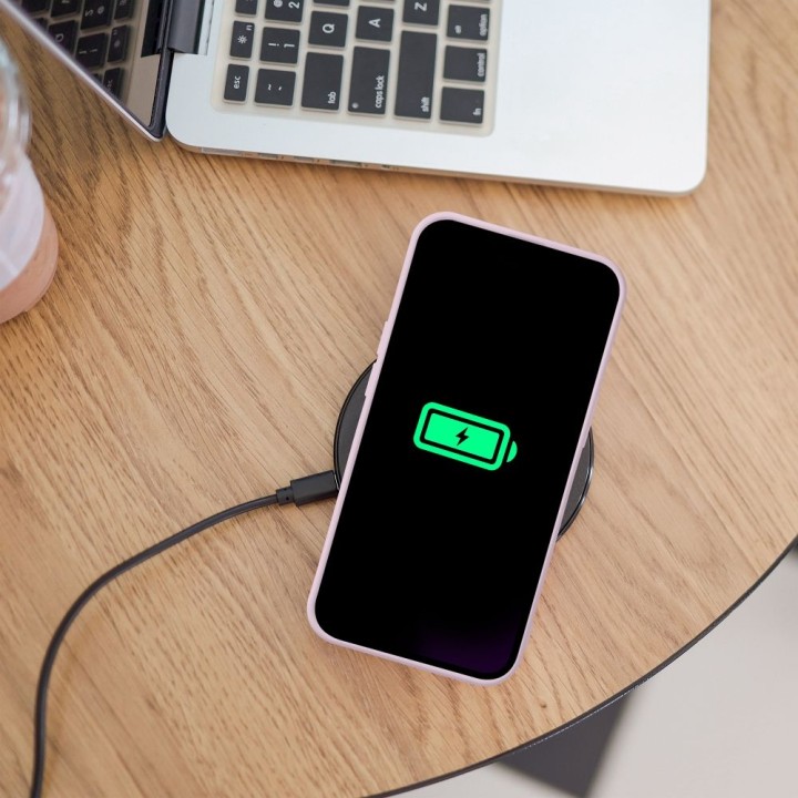 Etui na iPhone 17 Silicone Mag Cover zgodne z MagSafe (camera protection) różowe