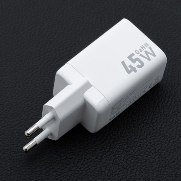 Wall charger for phone Forcell F-Energy Mini GaN III USB C + USB A PD QC4.0 45W VT-36 white