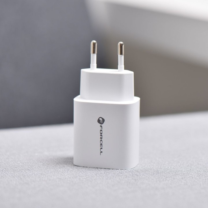 Мережевий зарядний пристрій для телефону Forcell F-Energy USB C + USB A QC4.0 PD 3A 30W TFK-TC-30WPD білий