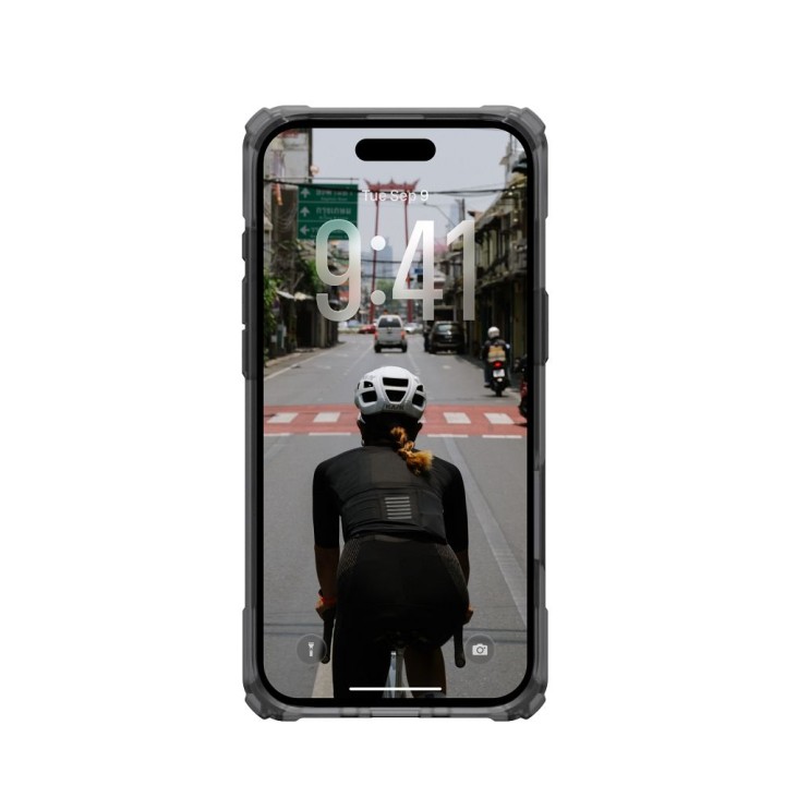 UAG Urban Armor Gear case PLASMA XTE compatible with MagSafe for IPHONE 17 Air ash / titanium