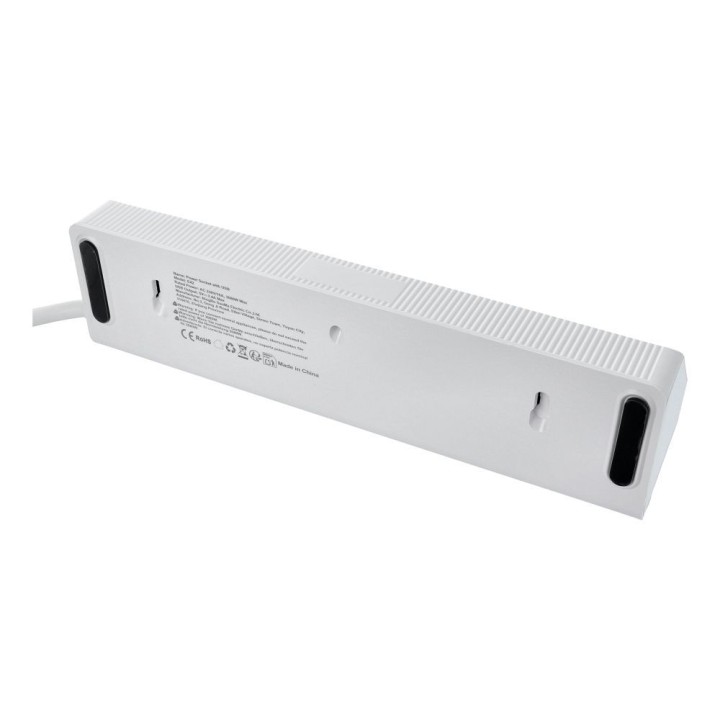 Сетевой фильтр сетевая с 4 розетками max 3680W портами 2x USB A, 2x тип C с кабелем питания 2m E42 белый