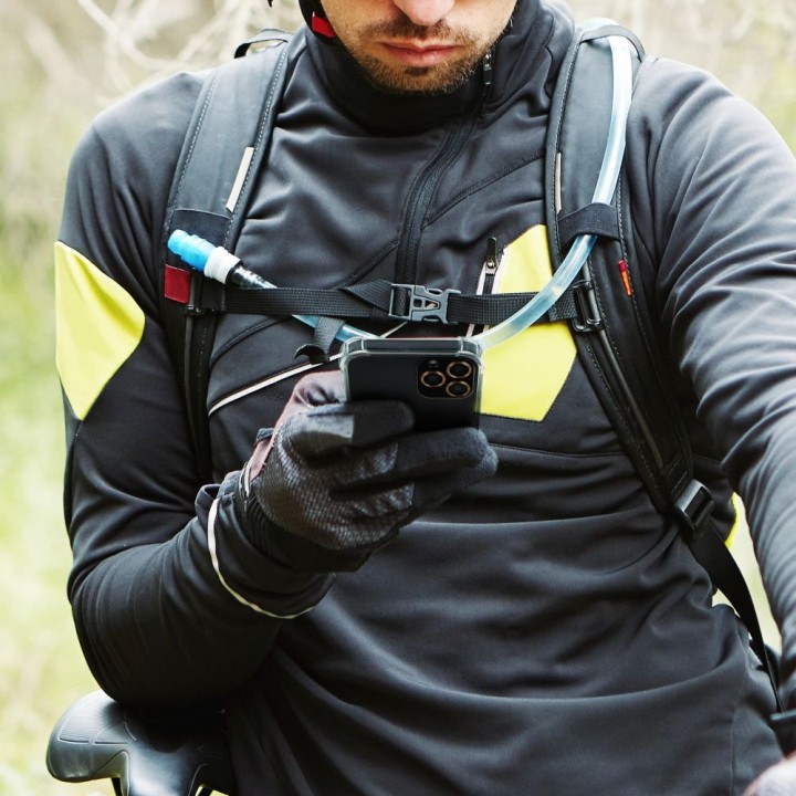 ROAR чехол ARMOR для IPHONE 18 Pro / 17 Pro прозрачный