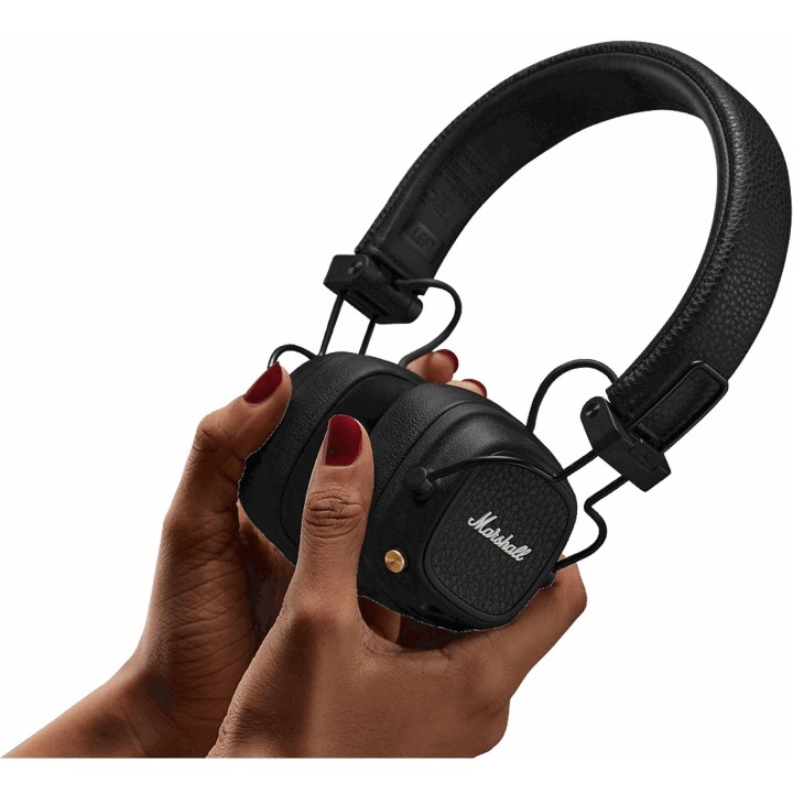Wireless on-ear headphones Marshall Major V black