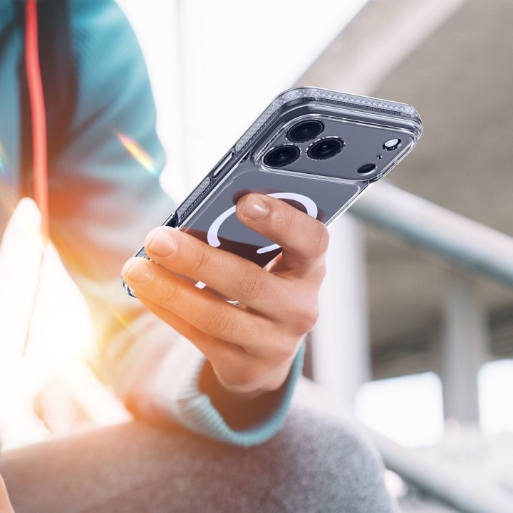 DUX DUCIS чохол CLIN MAG сумісний з Magsafe для iPhone 18 Pro / 17 Pro прозорий